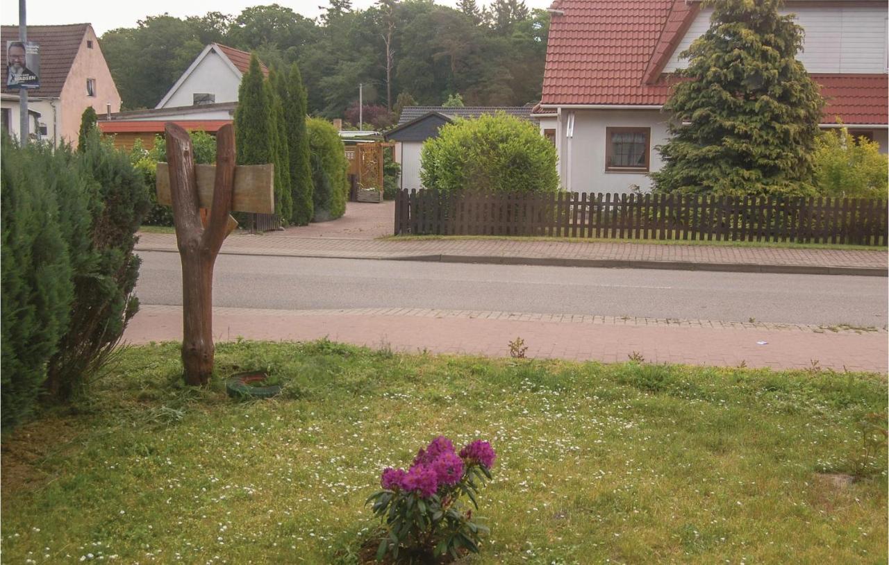 Awesome Apartment In Rostock With Wifi Luaran gambar