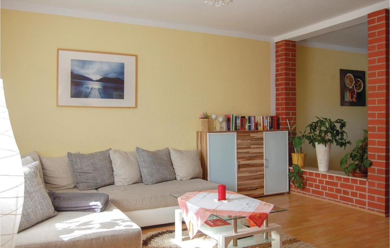 Awesome Apartment In Rostock With Wifi Luaran gambar